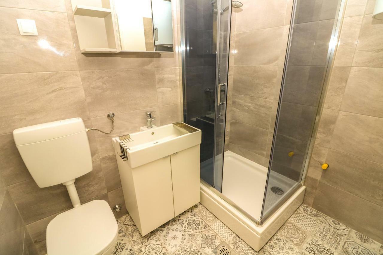 Apartments Reljic With Terrace บัชกา ภายนอก รูปภาพ