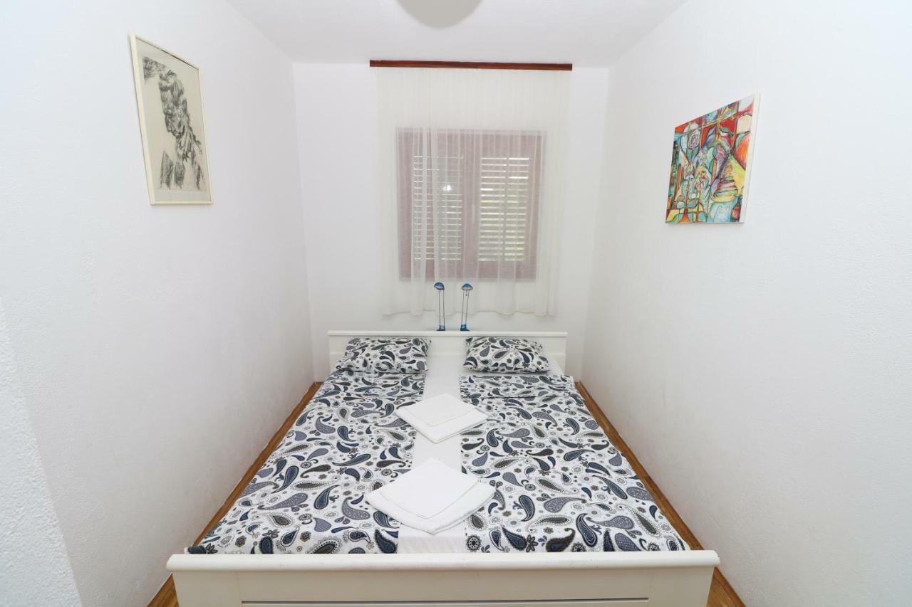 Apartments Reljic With Terrace บัชกา ภายนอก รูปภาพ