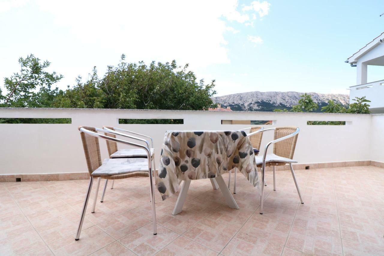 Apartments Reljic With Terrace บัชกา ภายนอก รูปภาพ