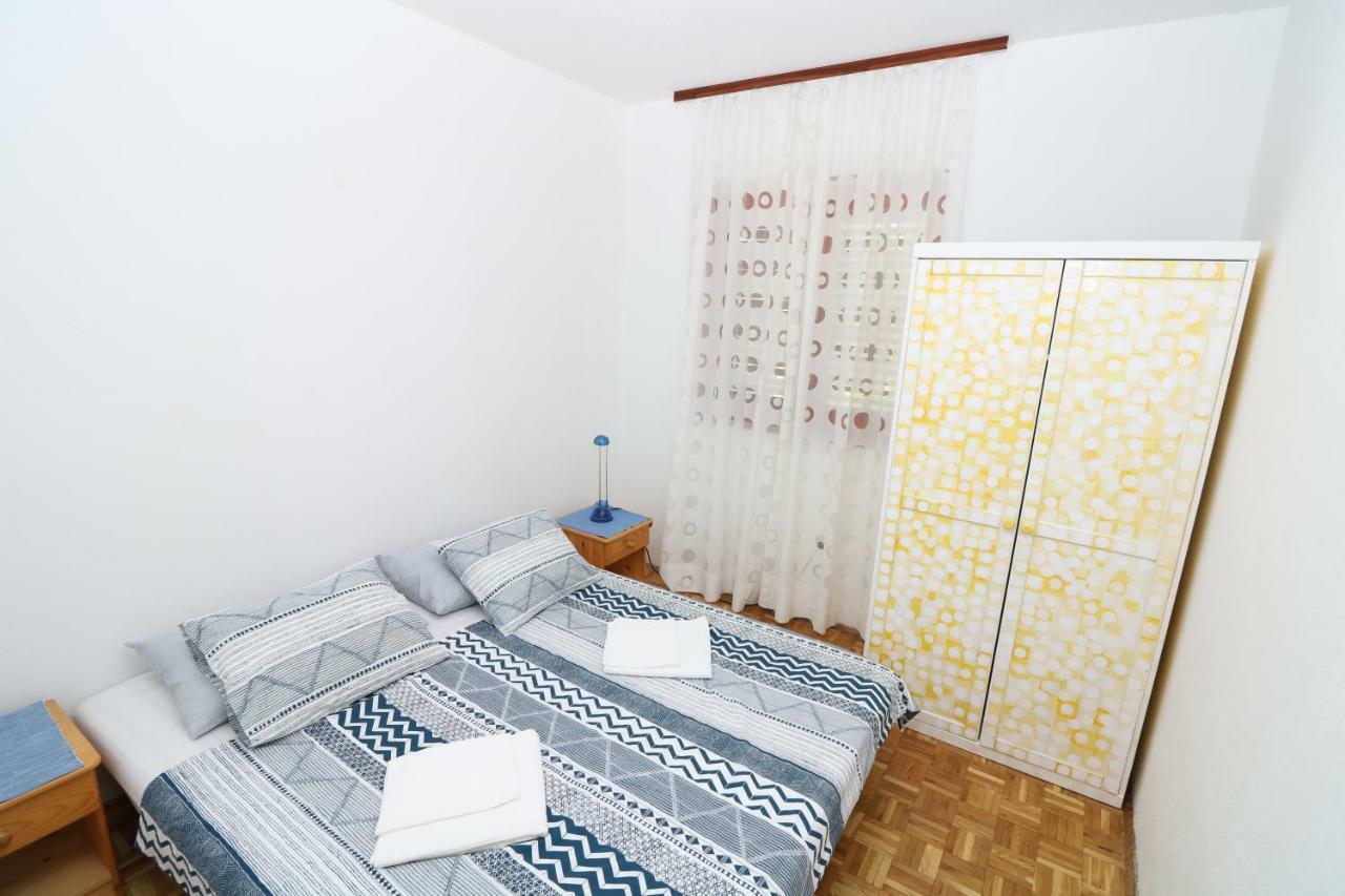 Apartments Reljic With Terrace บัชกา ภายนอก รูปภาพ